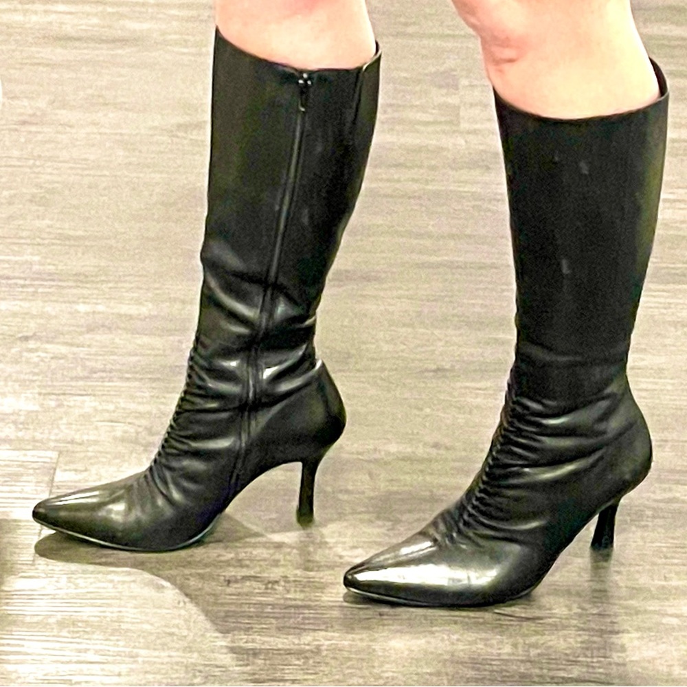 Supple leathers black boots